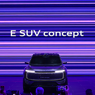 AUDI E SUV concept goes official at the auto expo in Guangzhou AUDI E SUV concept goes official at the auto expo in Guangzhou