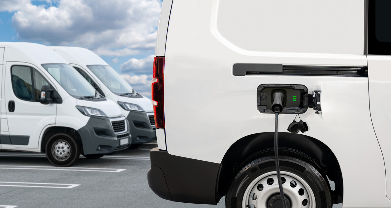Fleet Electrification Explained: Benefits, Costs and Challenges for Business