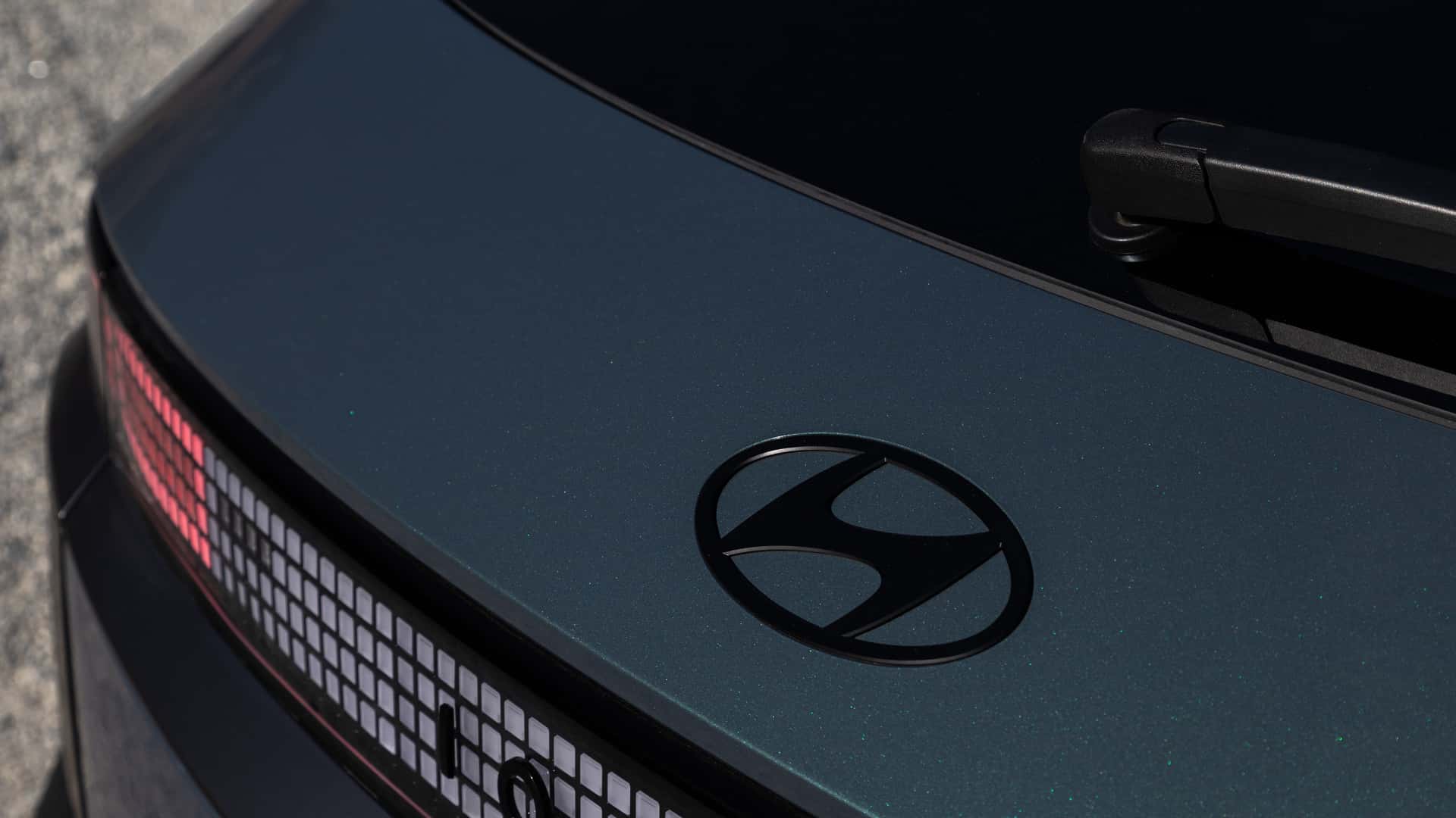Hyundai Pilots EV Battery Subscription Model in South Korea