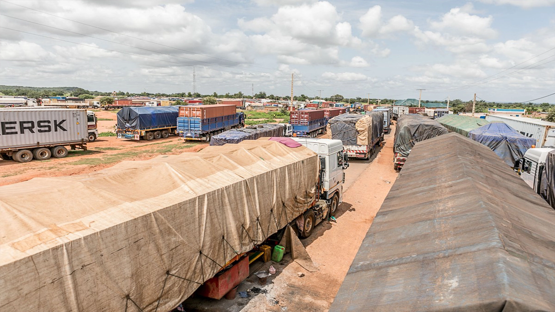 Customs revives Nigeria-Benin export trade, moves N1b non-oil cargo