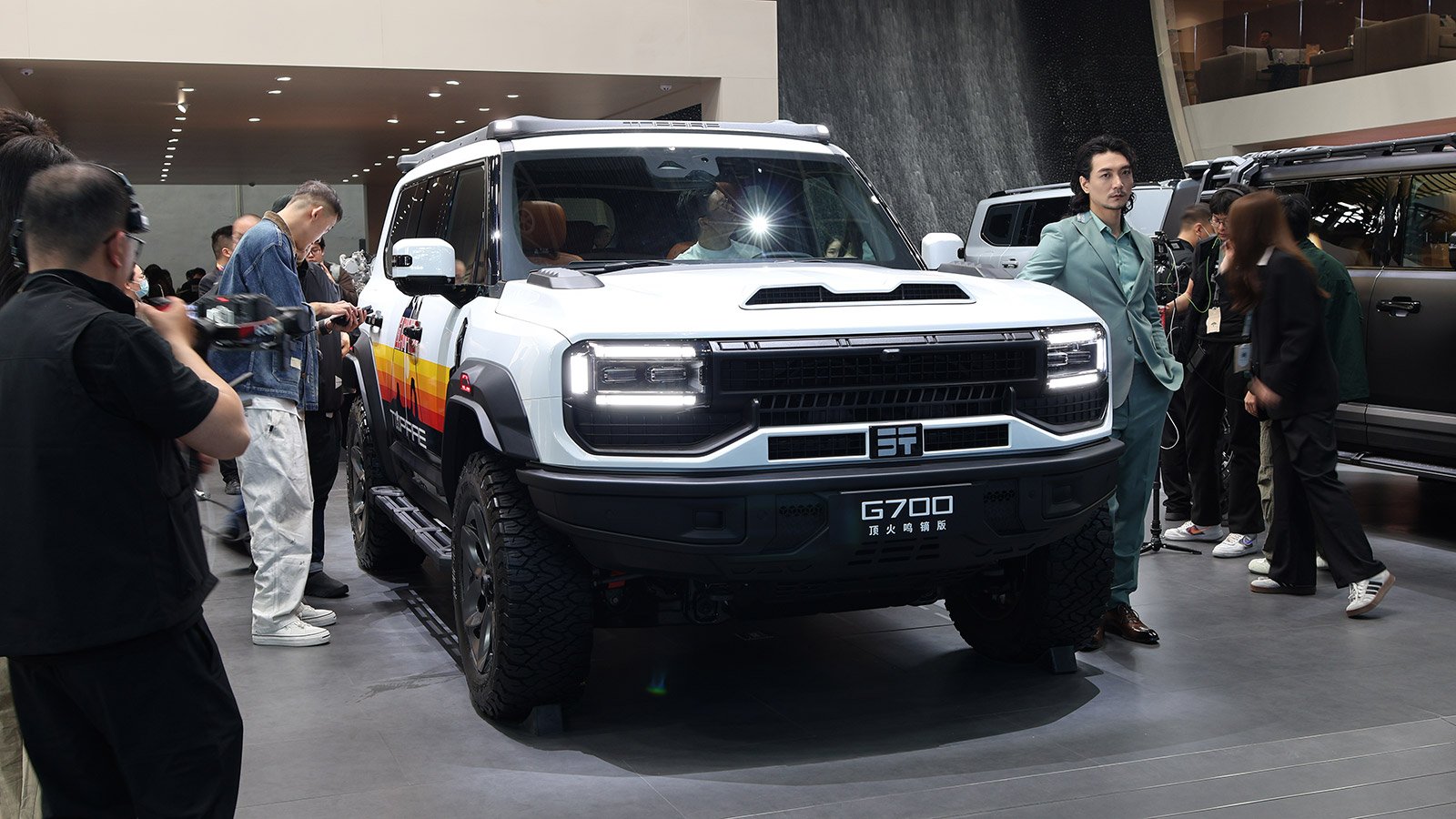 Chery H1 profit falls as overseas revenue surges 51% Chery H1 profit falls as overseas revenue surges 51%