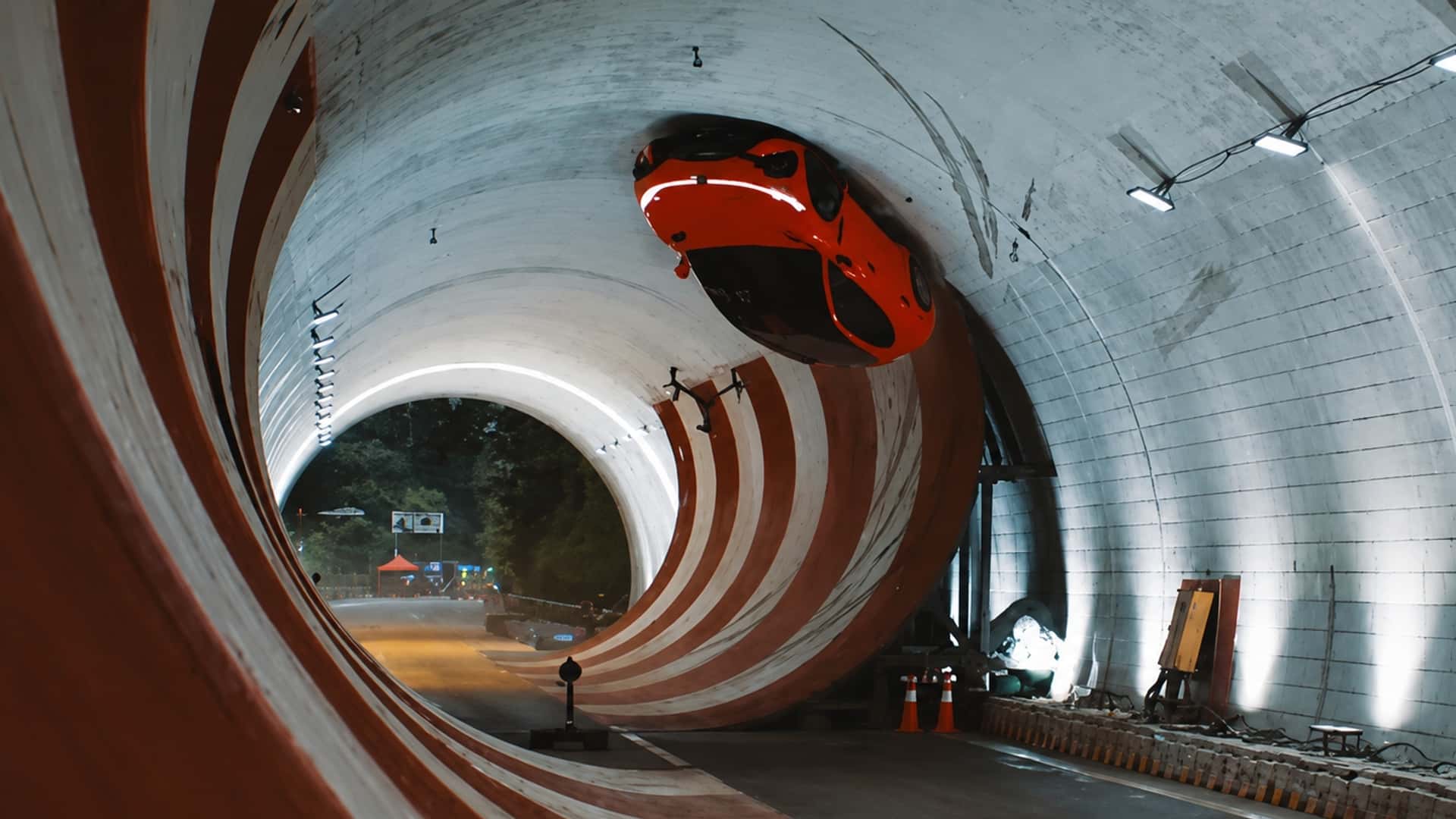 This Chinese Electric SUV Just Recreated Mercedes’ Most Controversial Ad