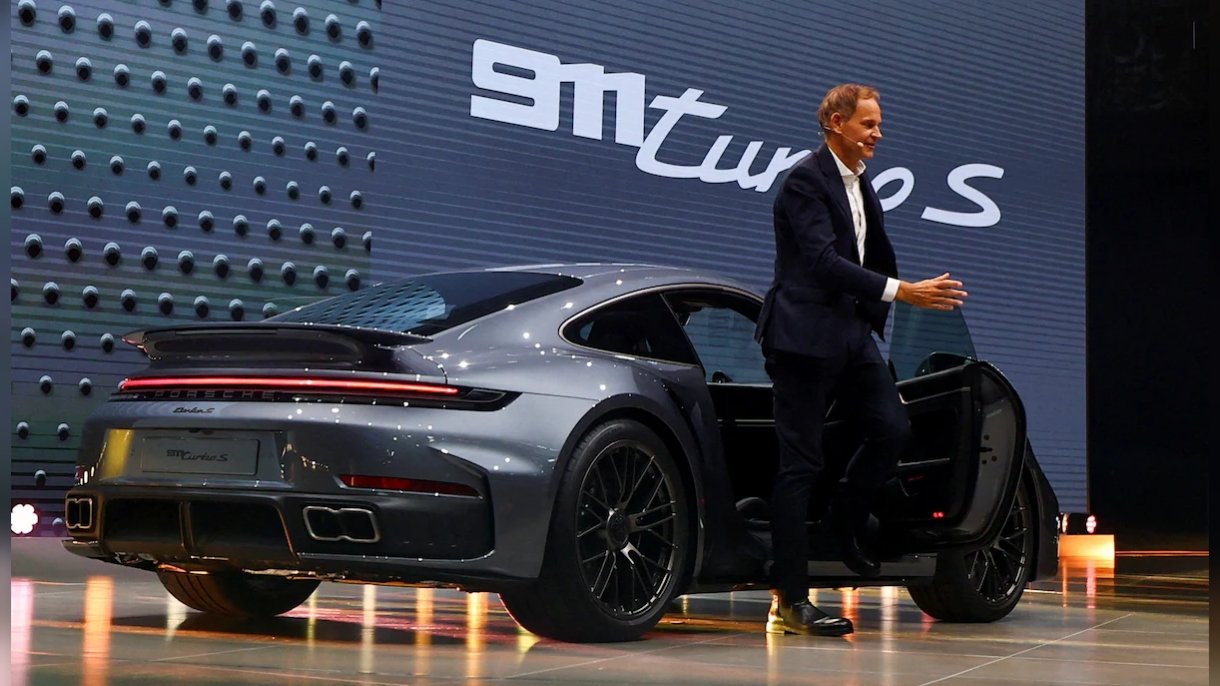 Volkswagen CEO Urges EU Support as Chinese EV Competition Intensifies